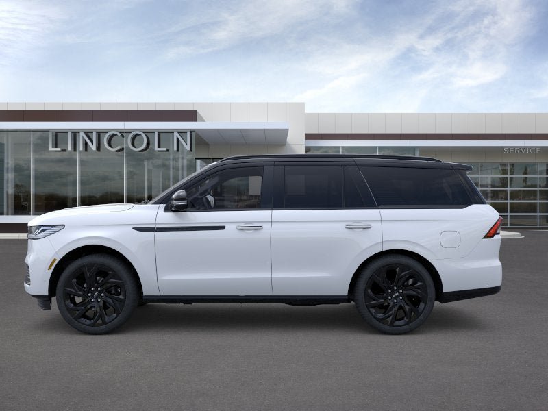 New 2026 Lincoln Navigator Black Label AWD/4WD image 4