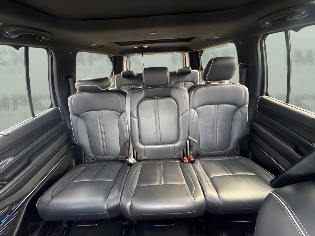 Used 2025 Jeep Grand Wagoneer L Series II Obsidian w/ Quick Order Packagew 28T AWD/4WD image 11