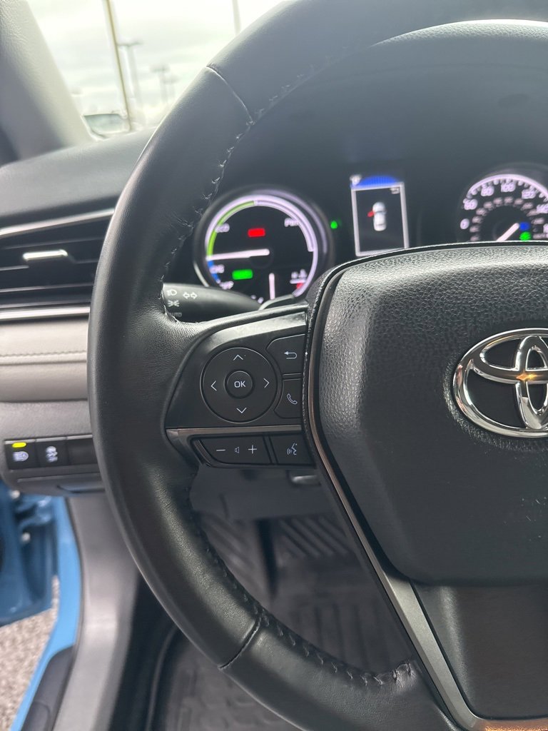 Used 2024 Toyota Camry SE image 32