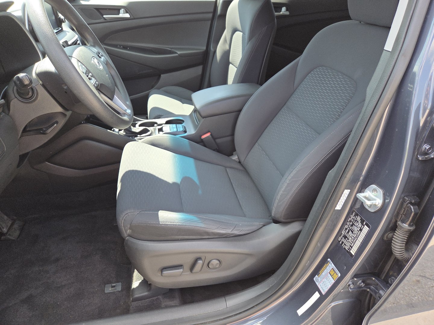 Used 2020 Hyundai Tucson Value w/ Cargo Package FWD image 22