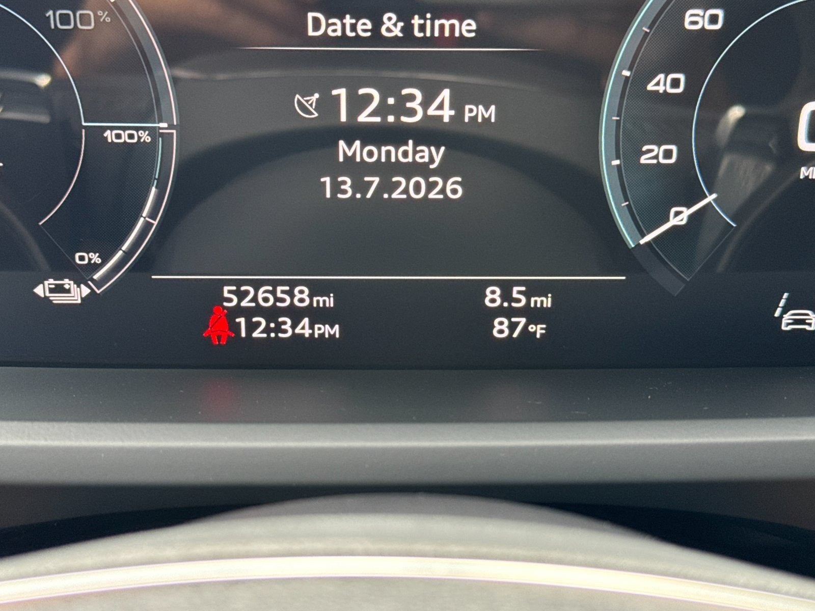 Used 2023 Audi e-tron GT Premium Plus w/ Executive Package AWD/4WD image 27