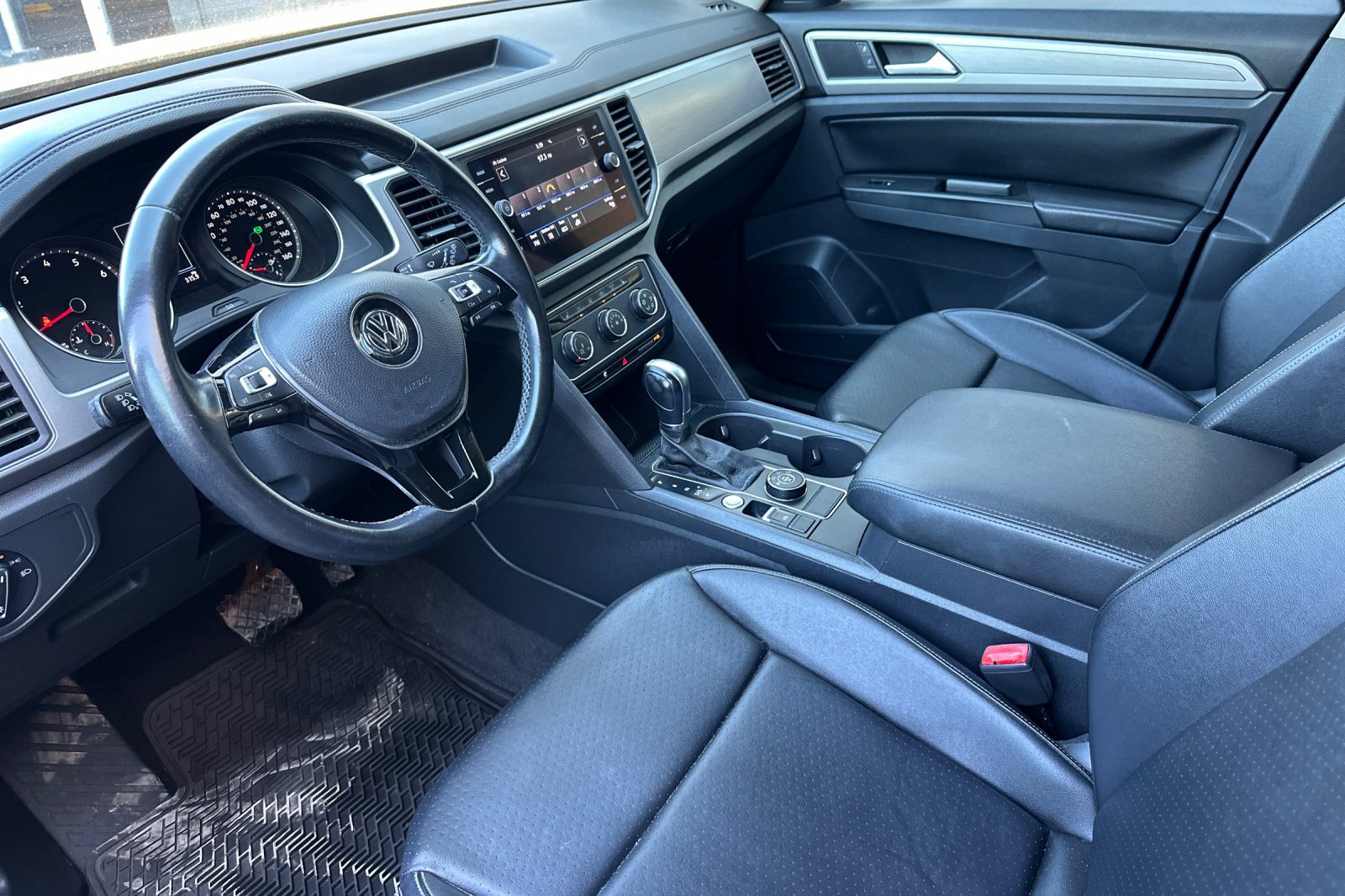Used 2018 Volkswagen Atlas SE AWD/4WD image 10