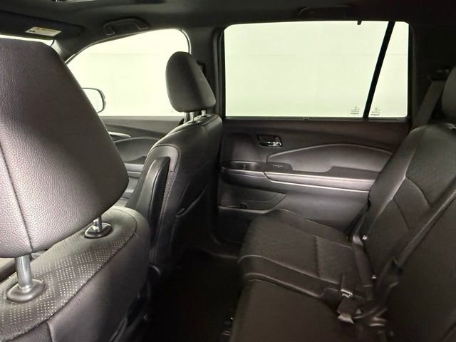 Used 2019 Honda Passport EX-L image 34