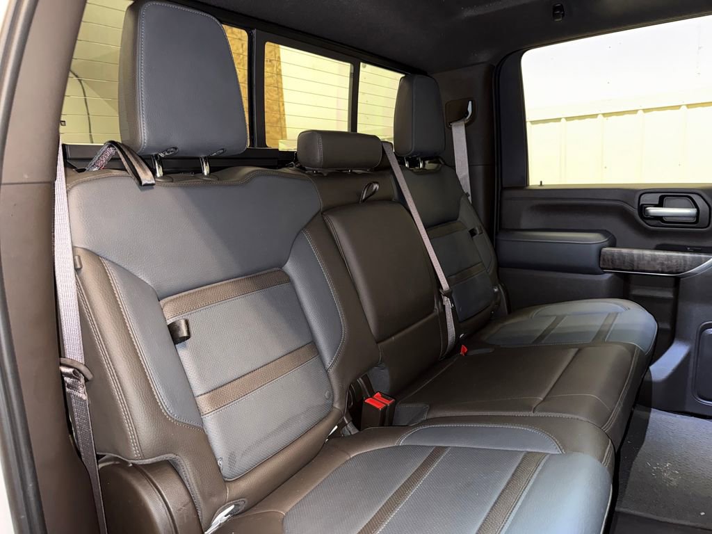 Used 2021 GMC Sierra 3500 Denali w/ Denali Ultimate Package image 22