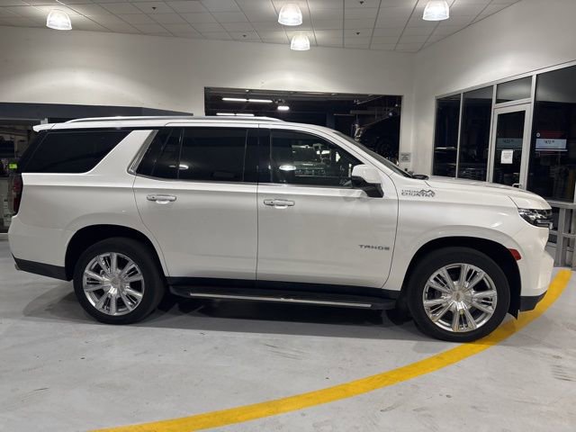 Used 2021 Chevrolet Tahoe High Country AWD/4WD image 11