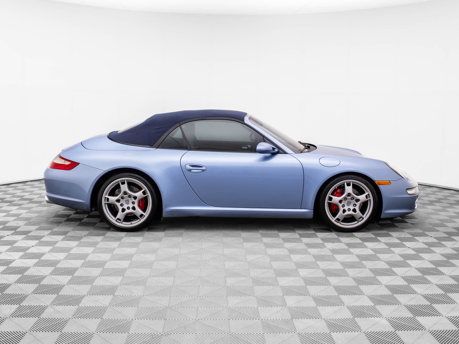 Used 2007 Porsche 911 Carrera S image 7