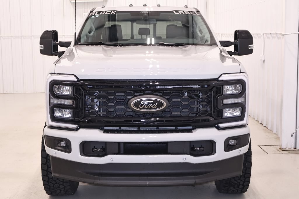 New 2026 Ford F350 Lariat w/ Black Appearance Package AWD/4WD image 4
