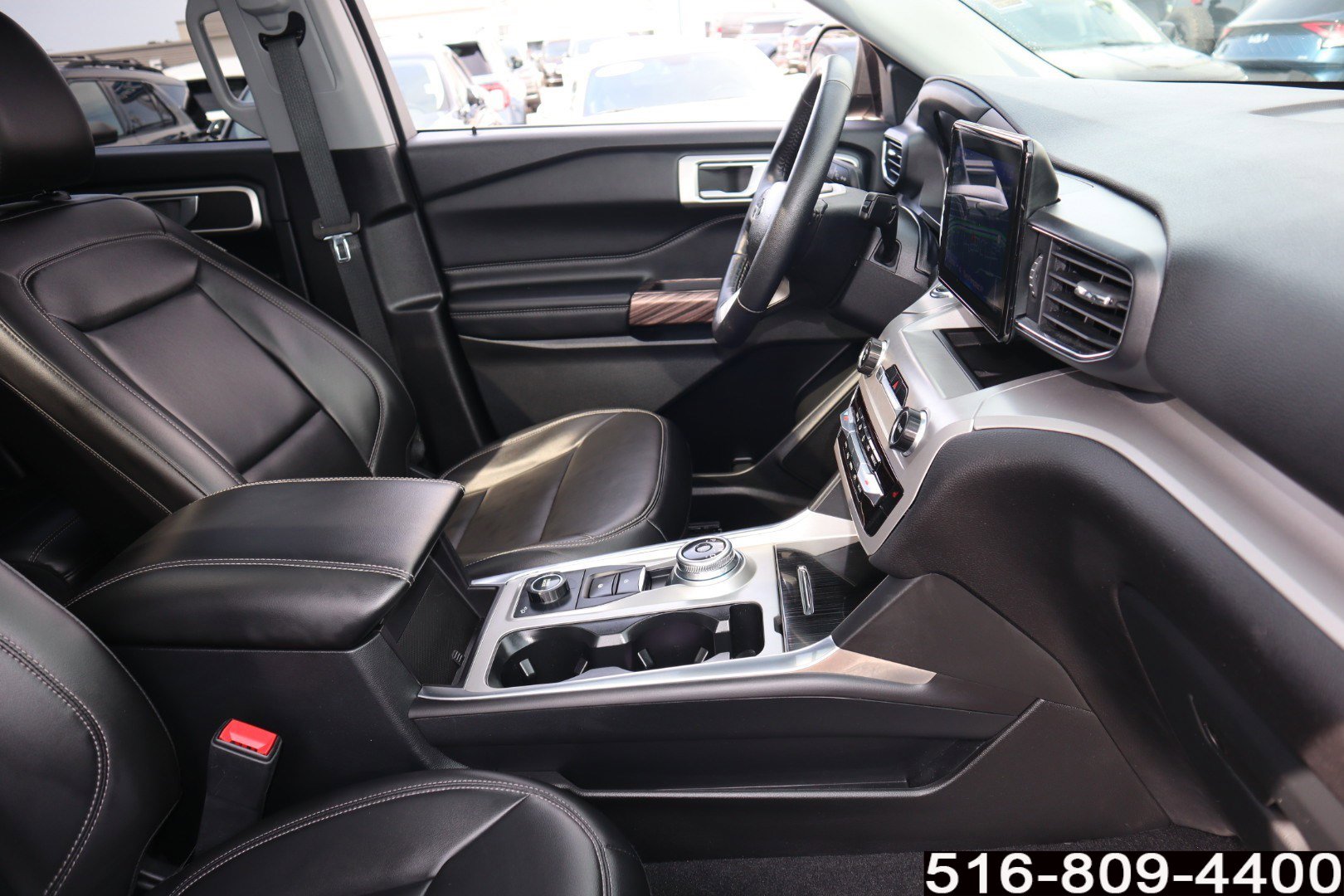 Used 2023 Ford Explorer XLT w/ Equipment Group 202A image 27