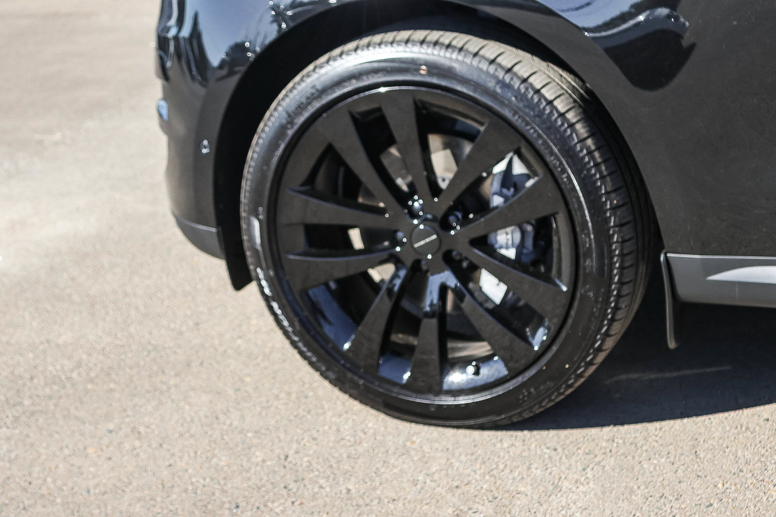 New 2026 Land Rover Range Rover Sport SE AWD/4WD image 9