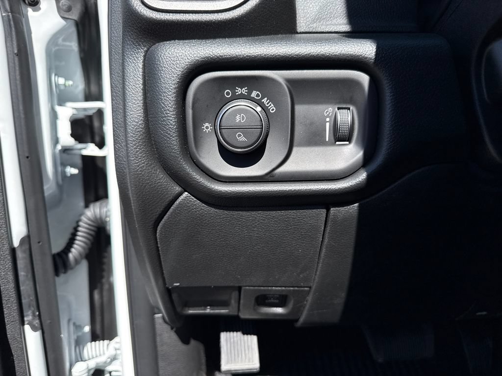 New 2026 RAM 2500 Tradesman AWD/4WD image 12