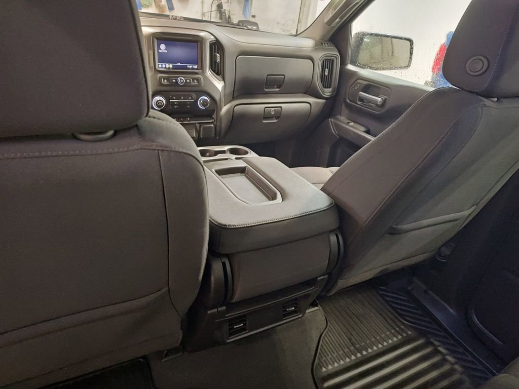 Used 2023 Chevrolet Silverado 1500 Custom AWD/4WD image 29