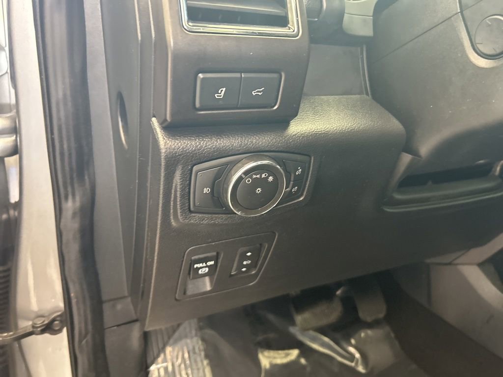 Used 2021 Ford Expedition Max Limited image 43