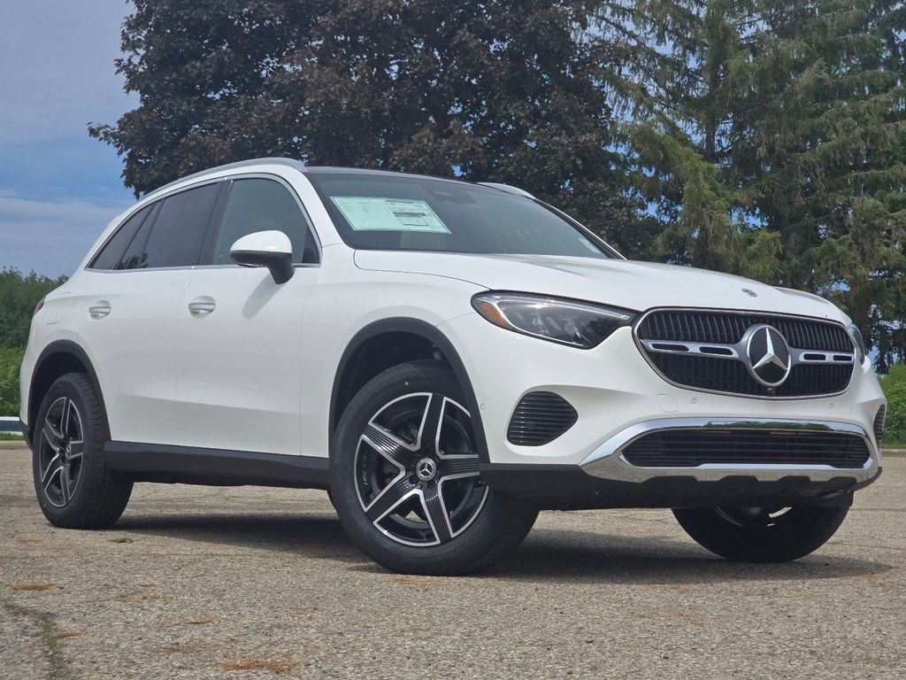 New 2026 Mercedes-Benz GLC 300 4MATIC image 1