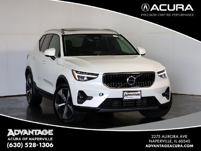 Used 2023 Volvo XC40 B5 Plus w/ Protection Package Premier AWD/4WD image 1