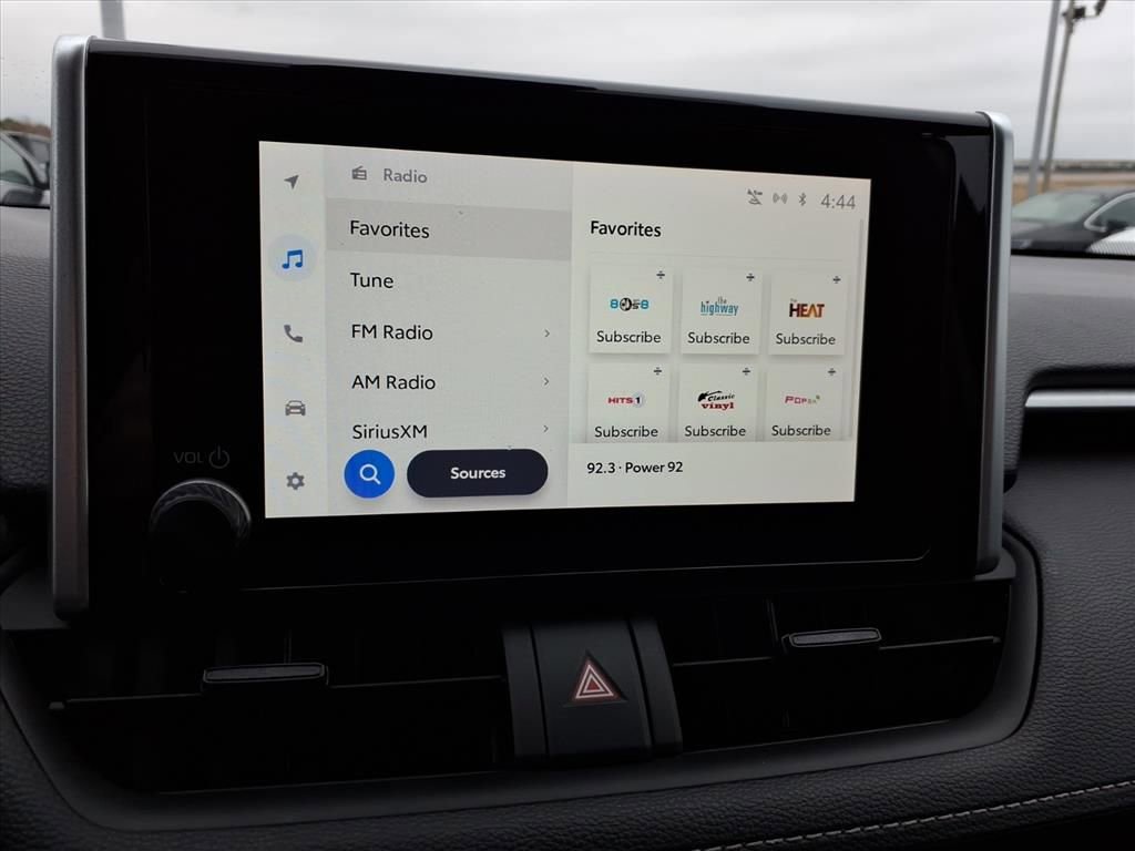 Used 2023 Toyota RAV4 XLE image 18