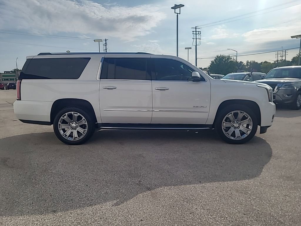 Used 2018 GMC Yukon XL Denali w/ Open Road Package image 5
