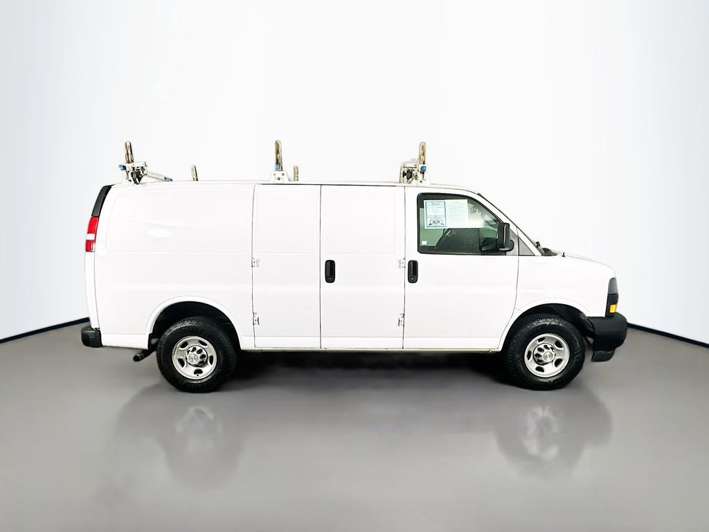 Used 2022 Chevrolet Express 2500 w/ Driver Convenience Package image 8