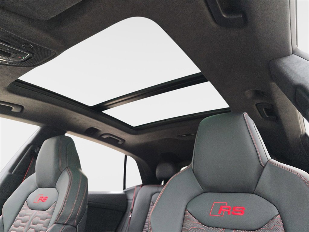 New 2025 Audi RS Q8 performance image 30