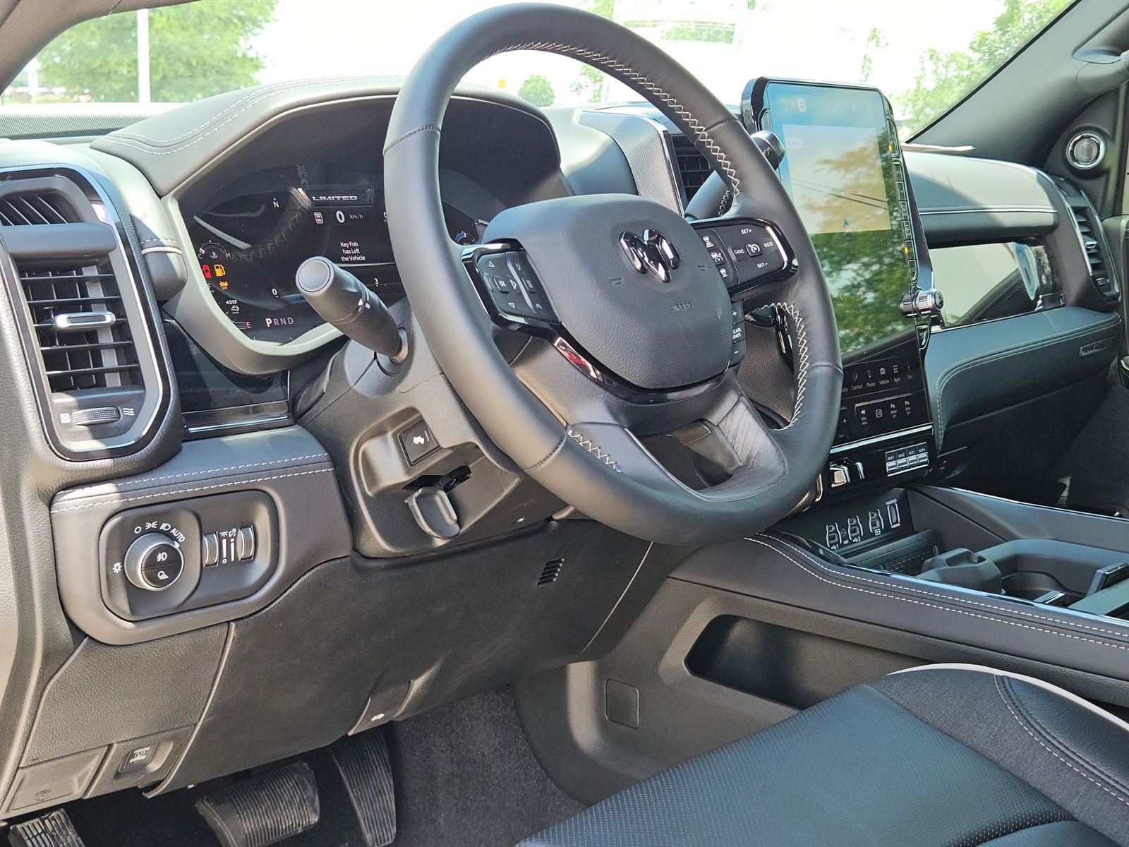 New 2026 RAM 2500 Limited AWD/4WD image 10