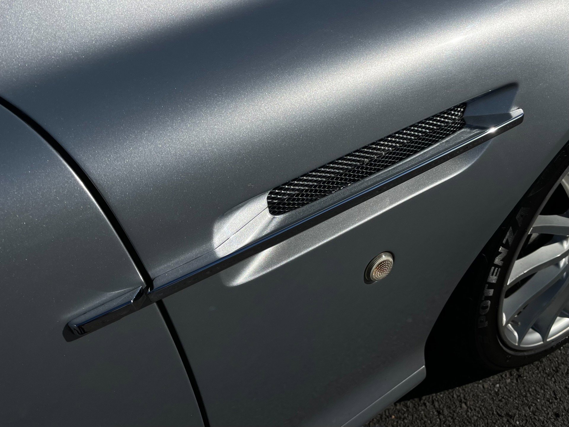 Used 2006 Aston Martin DB9 Volante image 53