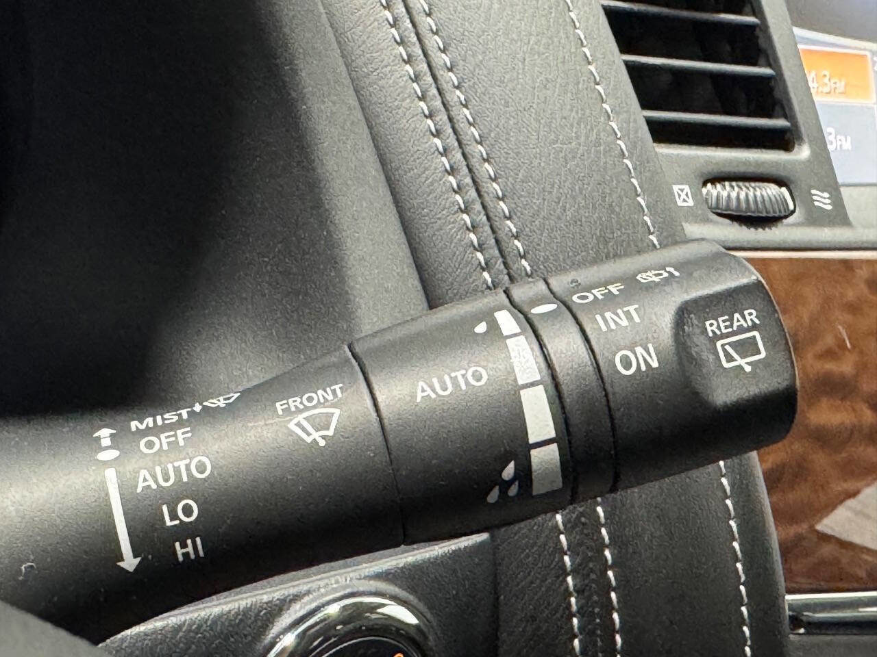 Used 2019 Nissan Armada SL w/ Premium Package image 36