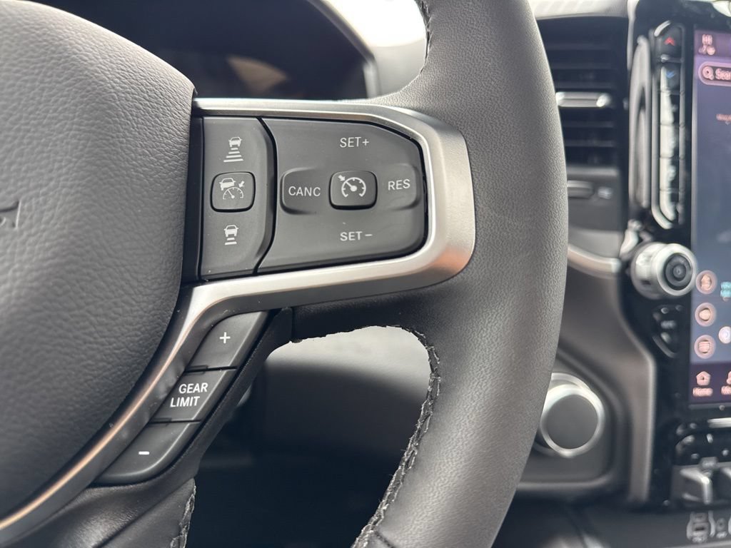New 2026 RAM 1500 Big Horn AWD/4WD image 17