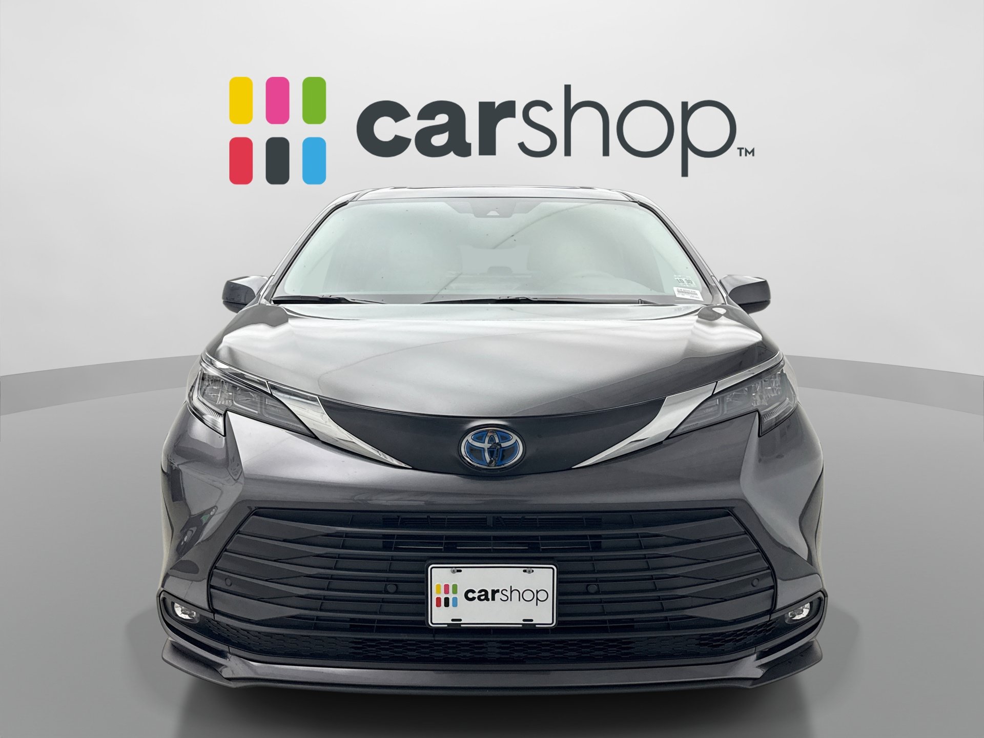 Used 2025 Toyota Sienna XLE AWD/4WD image 8