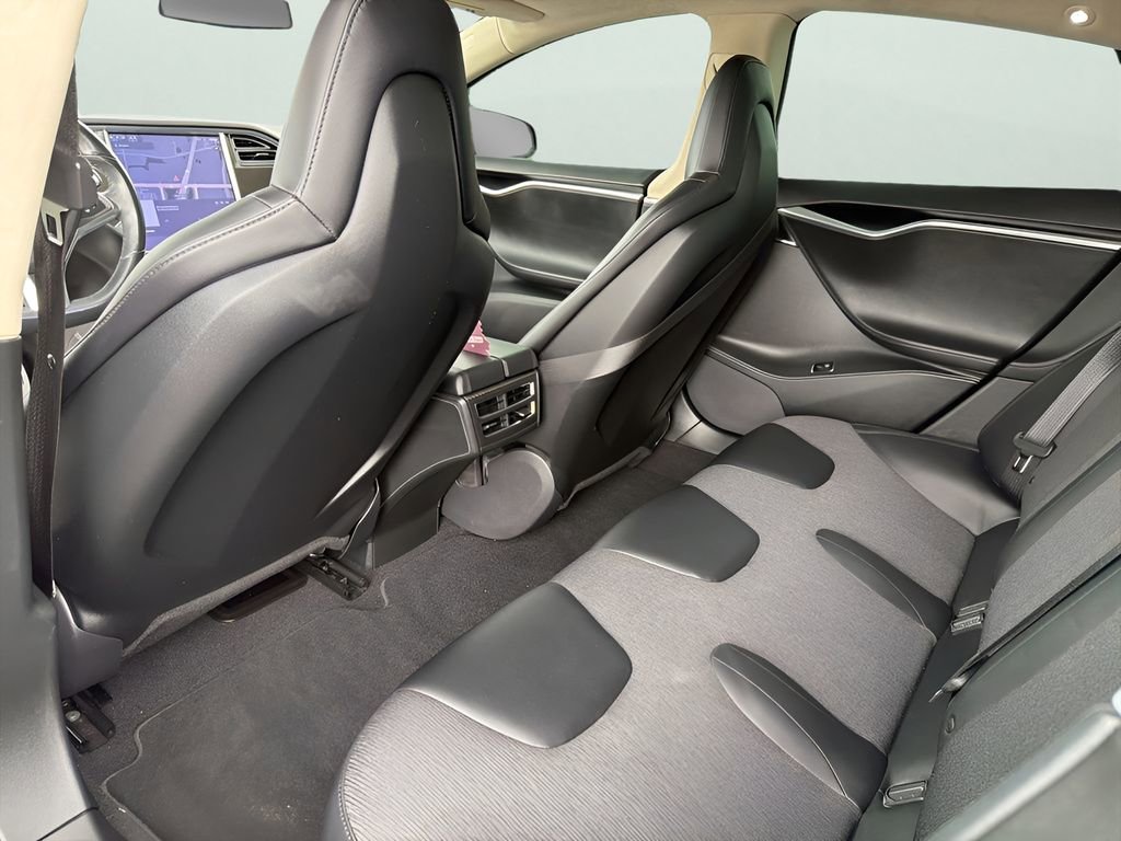 Used 2014 Tesla Model S 60 image 11
