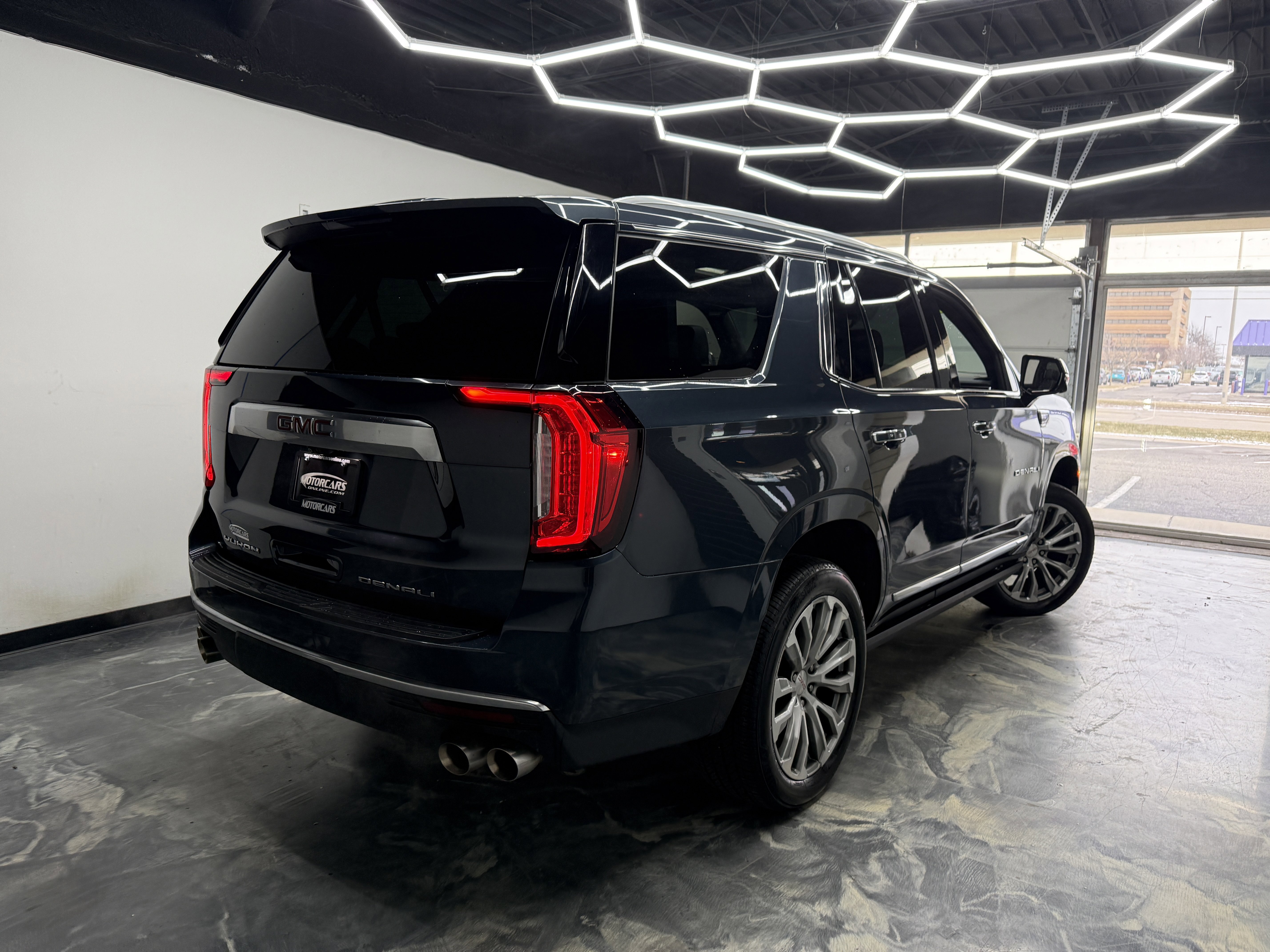Used 2021 GMC Yukon Denali w/ Denali Ultimate Package image 6