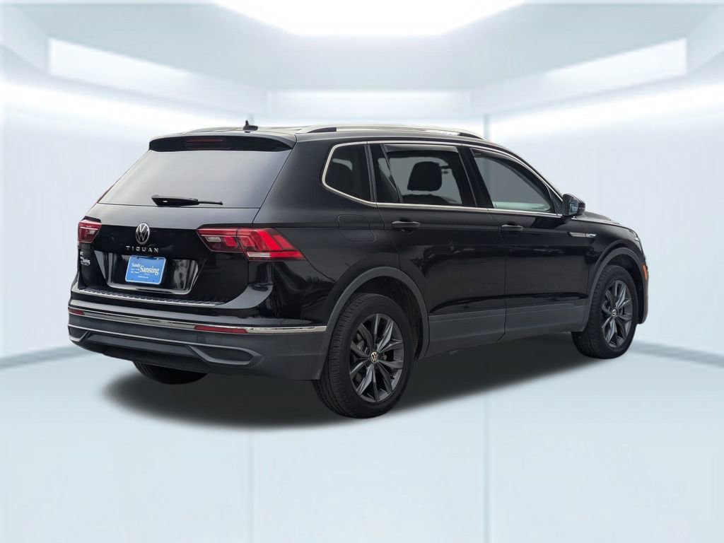 Used 2022 Volkswagen Tiguan SE image 6