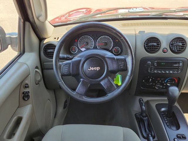 Used 2007 Jeep Liberty Sport AWD/4WD image 10