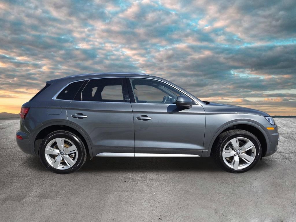 Used 2019 Audi Q5 Prestige AWD/4WD image 9
