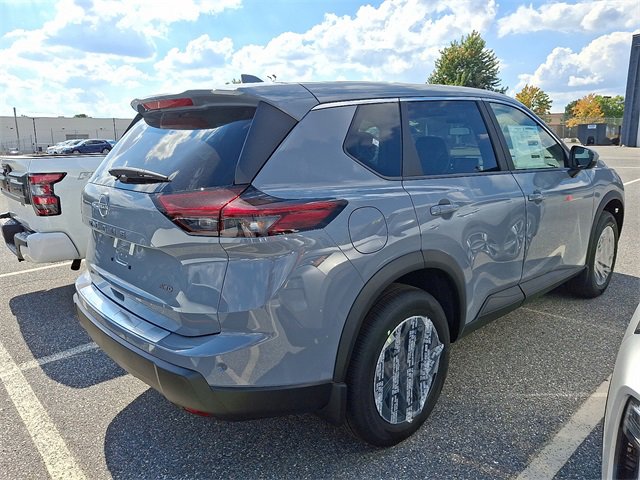 New 2026 Nissan Rogue SV w/ Cold Weather Package image 4