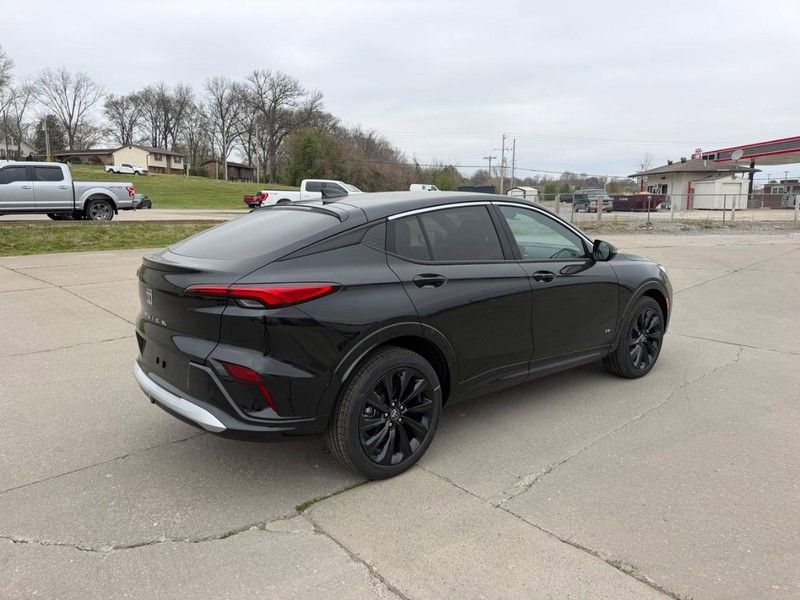 New 2026 Buick Envista Sport Touring image 3