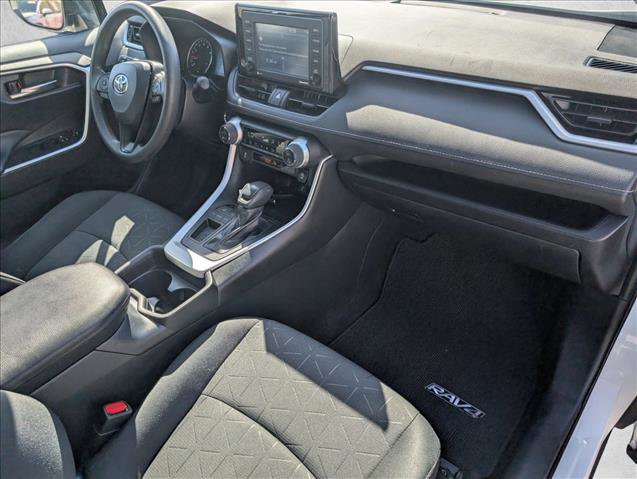 Certified 2020 Toyota RAV4 XLE w/ Convenience Package FWD image 21