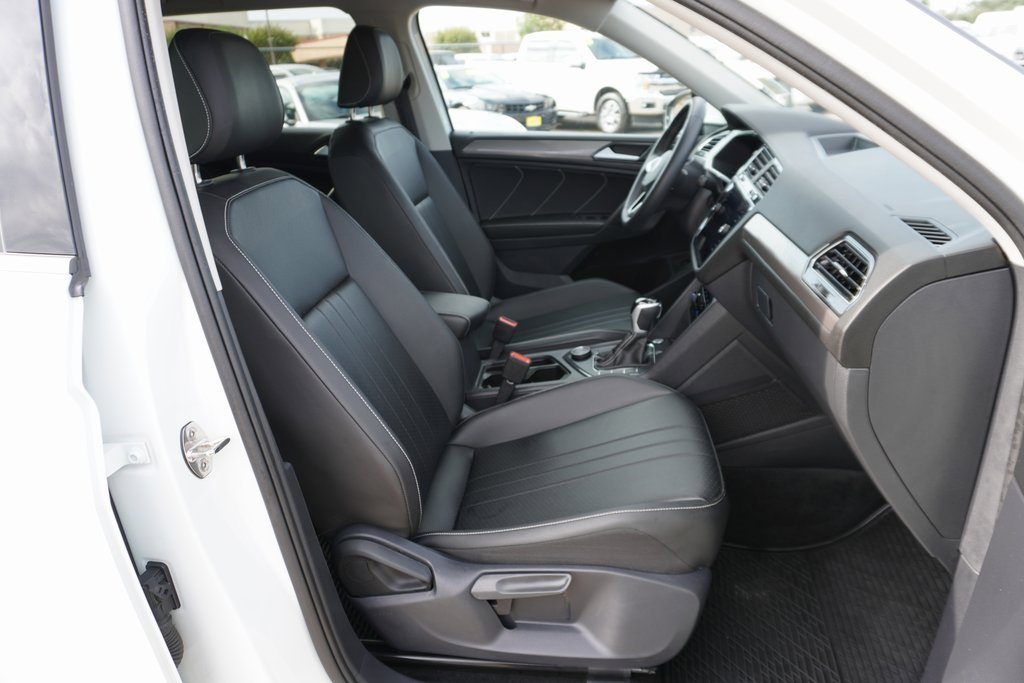 Used 2024 Volkswagen Tiguan Wolfsburg Edition image 22