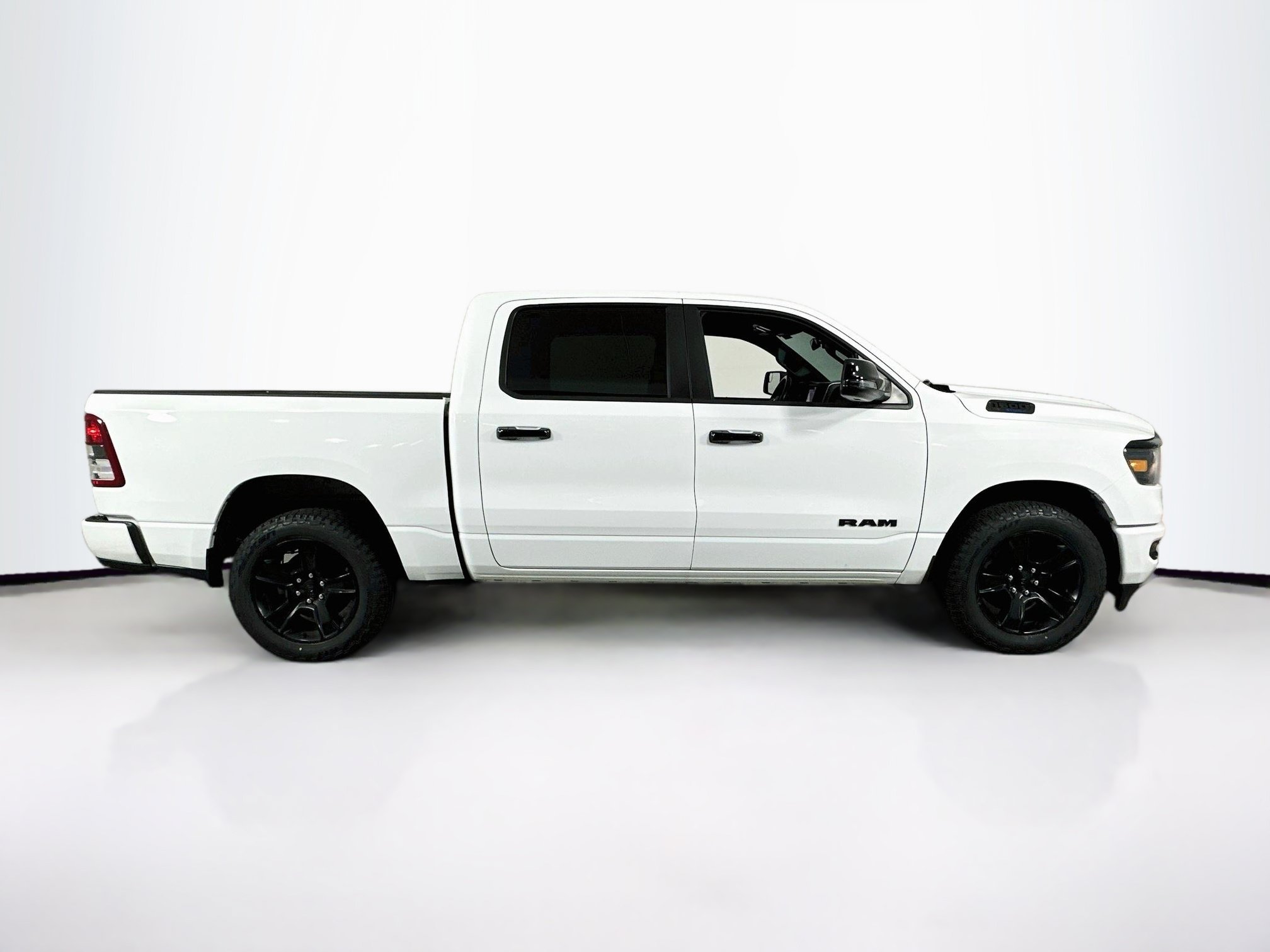 Used 2023 RAM 1500 Big Horn RWD image 4