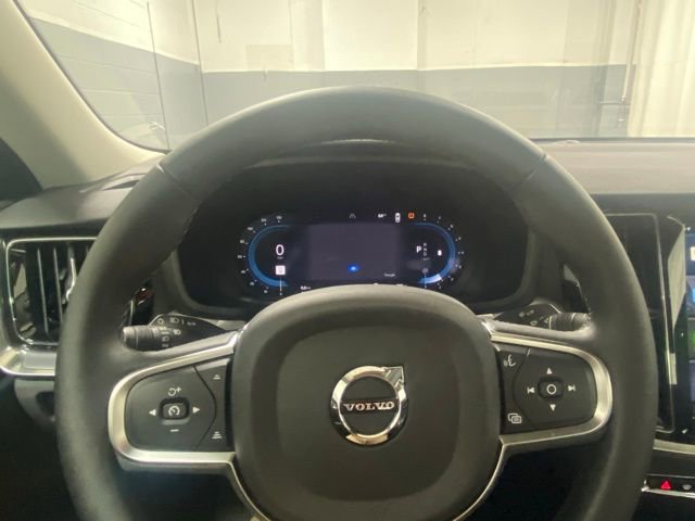 Certified 2025 Volvo S60 B5 Core image 15