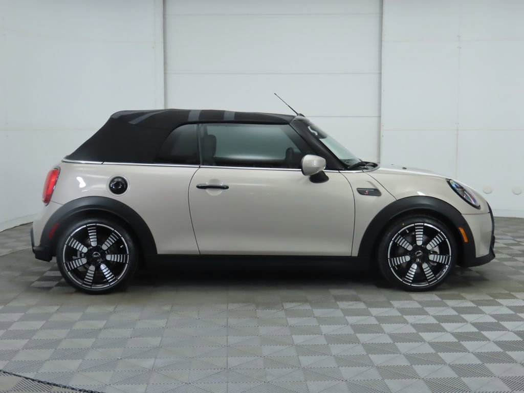 Certified 2023 MINI Cooper S image 12