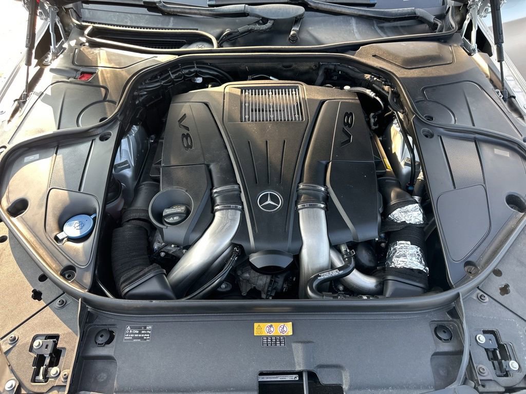 Used 2015 Mercedes-Benz S 550 4MATIC Sedan image 32