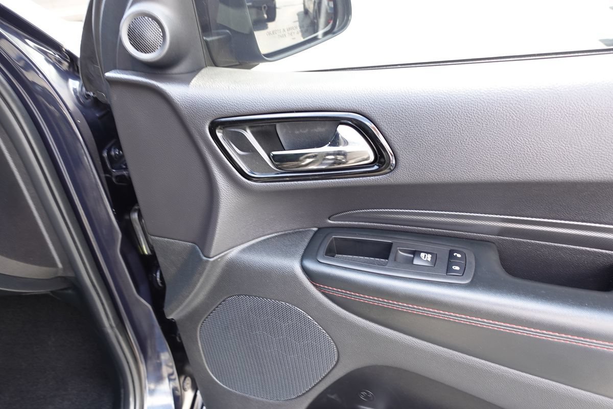Used 2025 Dodge Durango GT w/ Blacktop Package AWD/4WD image 34