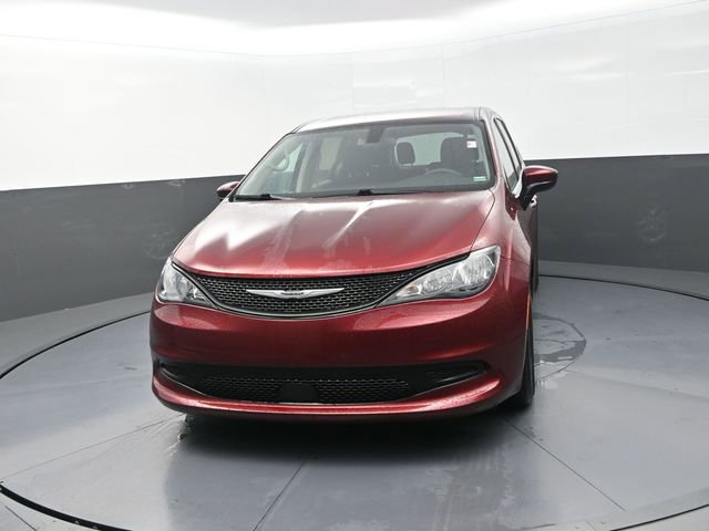 Used 2022 Chrysler Voyager LX FWD image 15