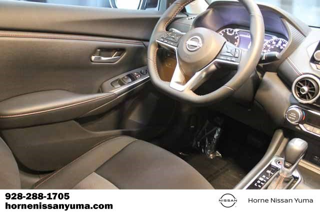 Certified 2025 Nissan Sentra SR image 10