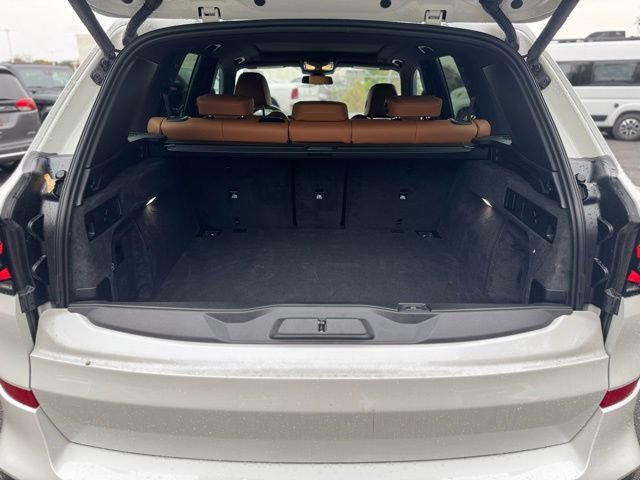 Certified 2026 BMW X5 xDrive40i w/ M Sport Package image 13
