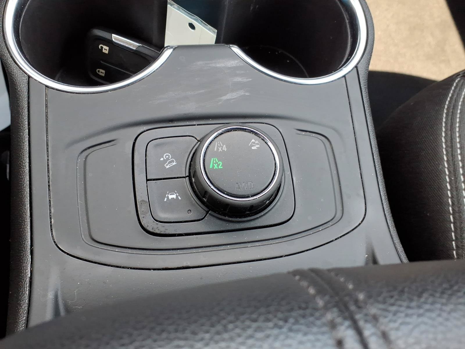 Used 2024 GMC Terrain SLE AWD/4WD image 20