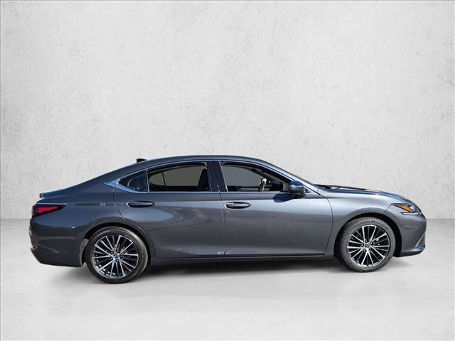 Used 2022 Lexus ES 350 w/ Premium Package FWD image 4