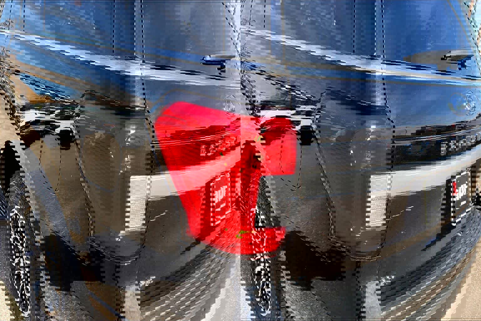 Used 2024 Ford Expedition Max XLT image 27