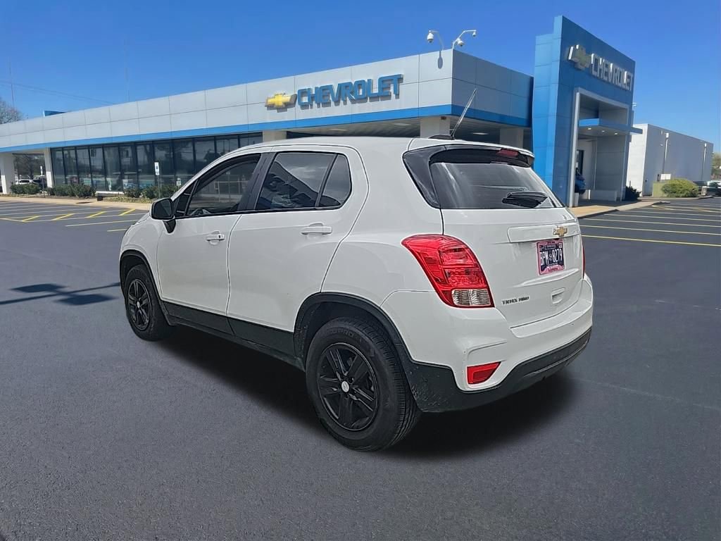 Used 2018 Chevrolet Trax LS image 9