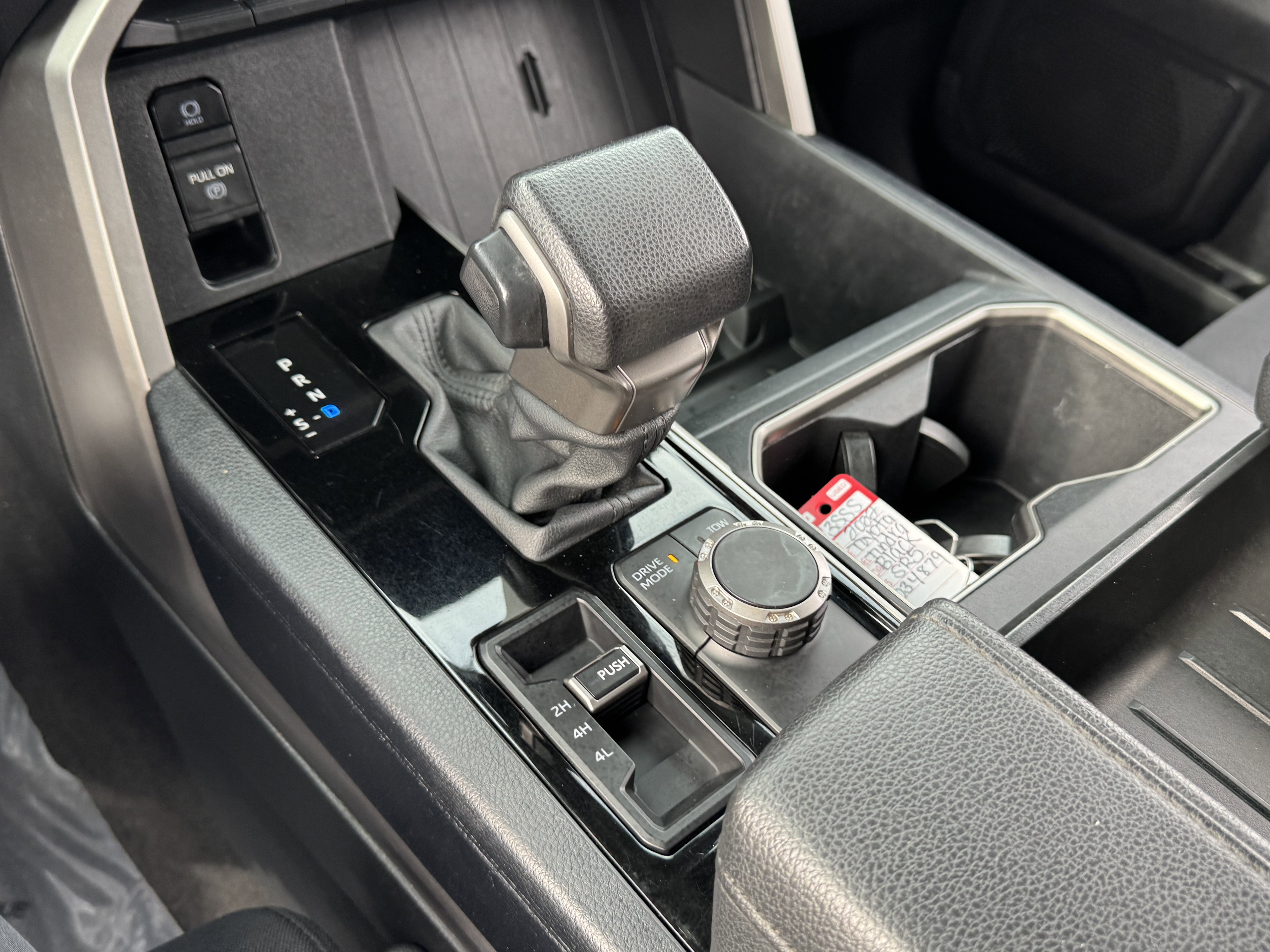 Used 2022 Toyota Tundra SR5 w/ SR5 Convenience Package image 26