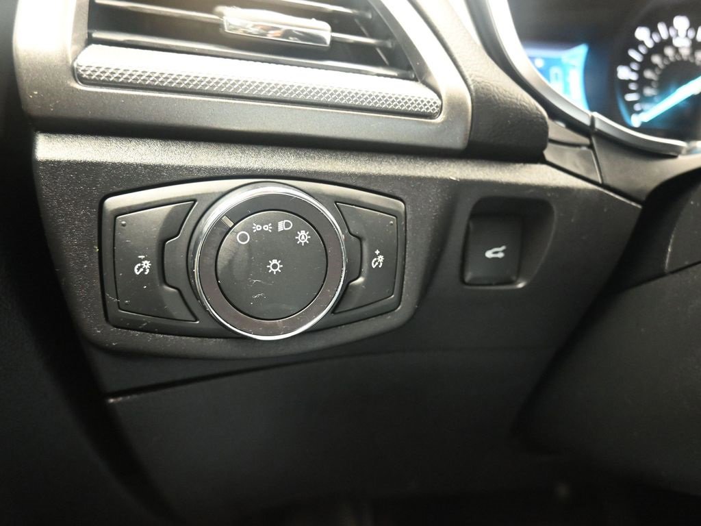 Used 2018 Ford Fusion S image 24